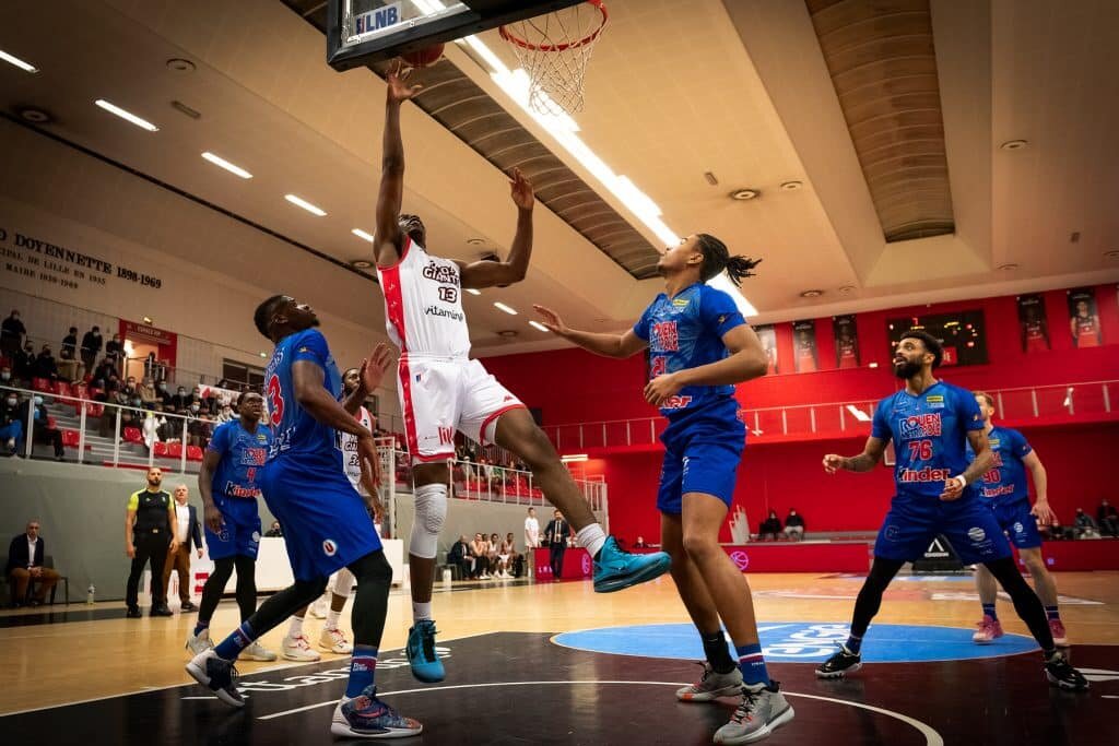 Lille et Essomé Miyem se sont imposés contre Rouen