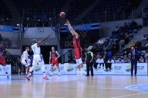 LMB vs Antibes