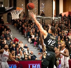 Carl Ponsar_RedGiants