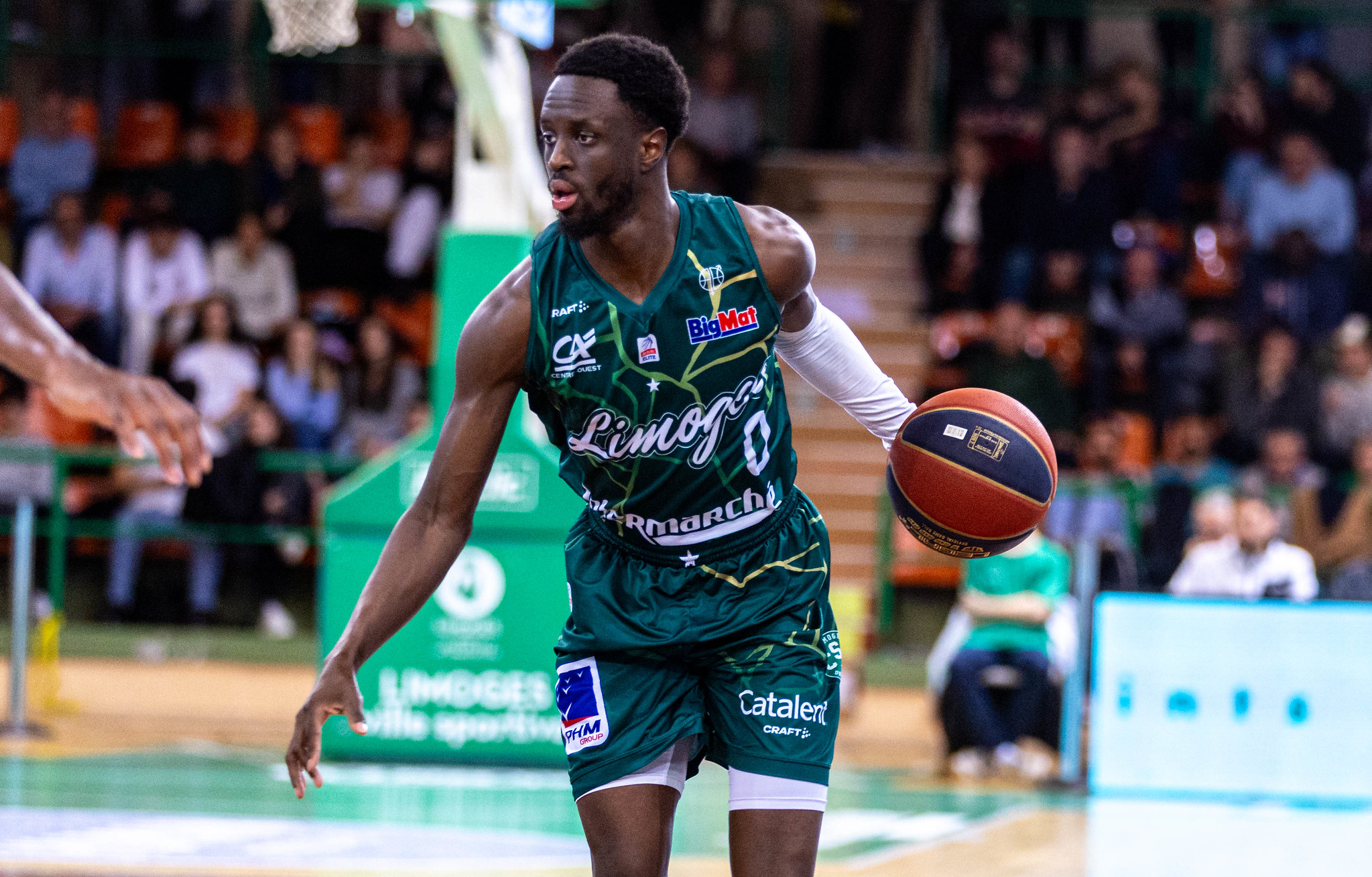 Après son échec à Limoges, Souley Boum a réussi son rebond : direction l’Espagne et la Coupe d’Europe !