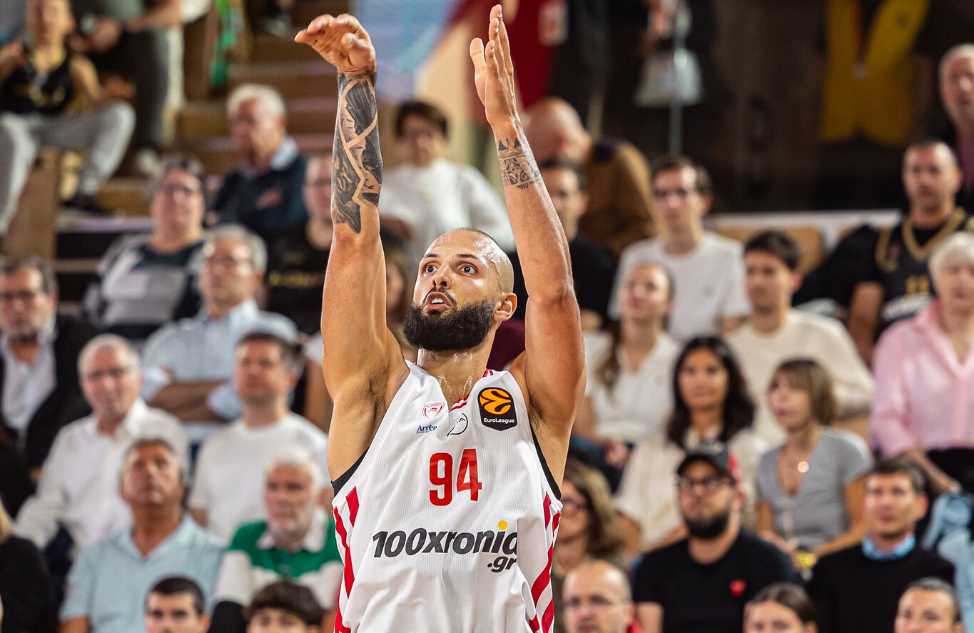 Evan Fournier offre la victoire à l'Olympiakos à Kaunas, première européenne à la maison réussie pour le trio Strazel-James-Loyd avec Efes
