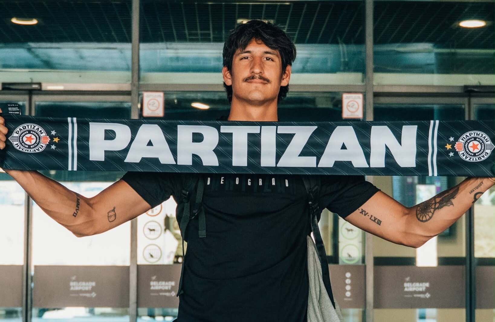 Derek Willis privé de retrouvailles avec Paris : l’ancien Parisien absent plusieurs semaines