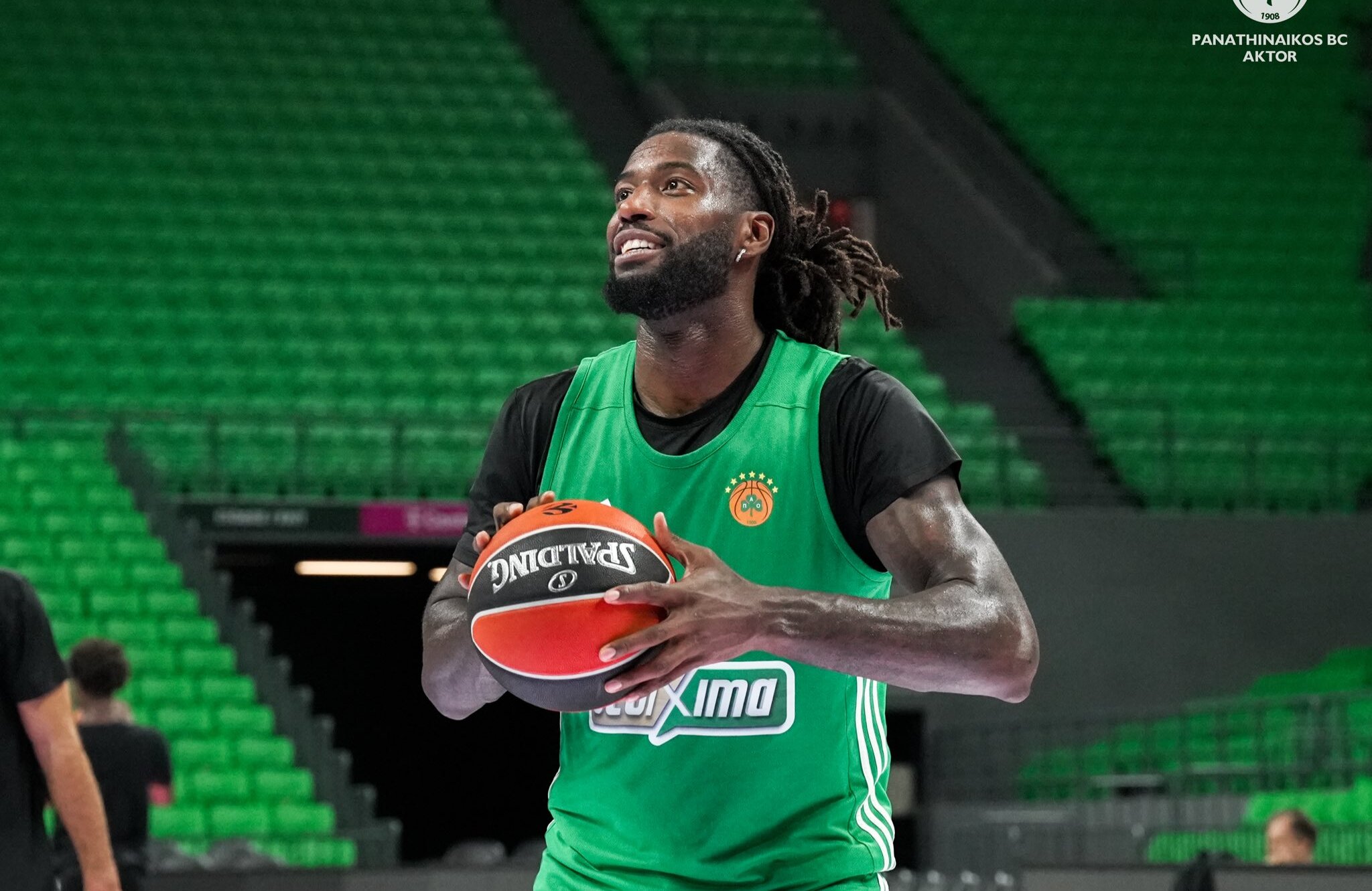 Mathias Lessort est de retour au sommet de l'EuroLeague !