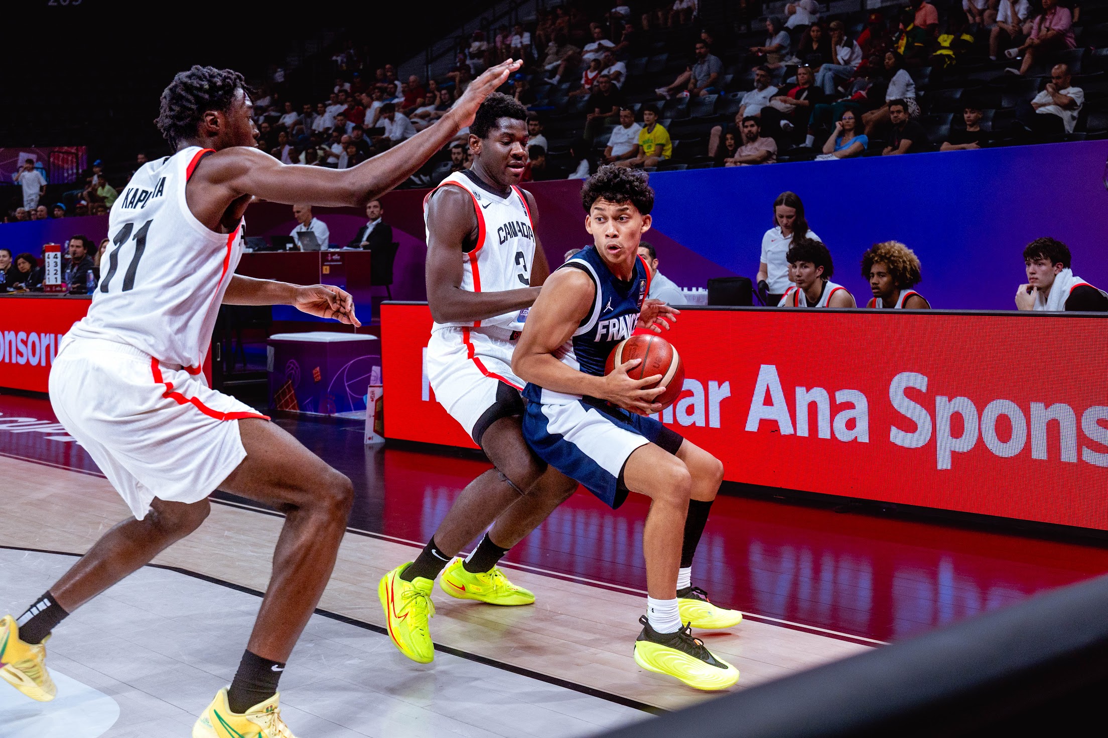 Courtside n°26 : le bilan du Mondial U17, les débuts de Tony Parker et la suite de l’été des Bleuets