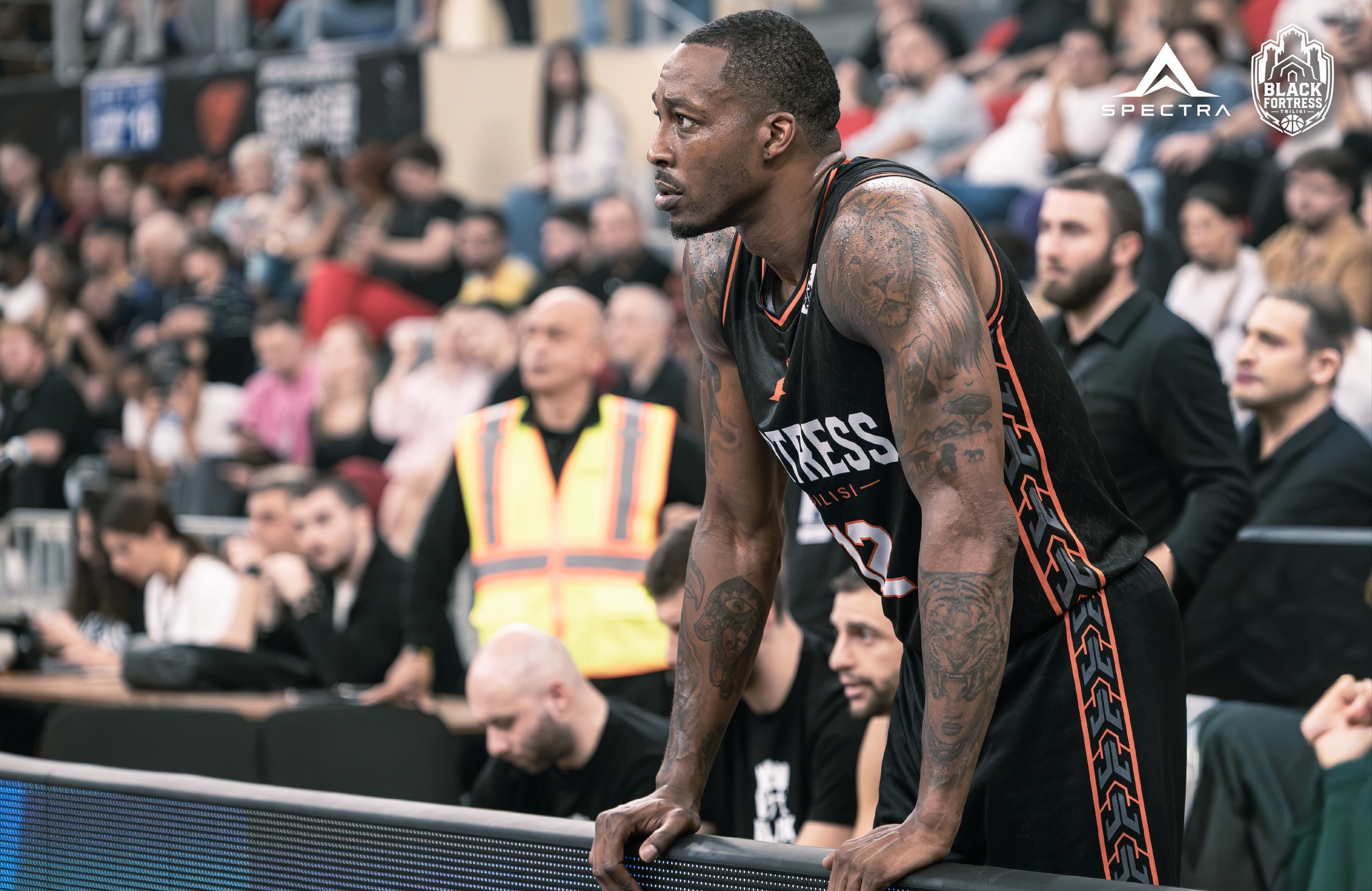 Deux matchs en Géorgie et puis s'en va : Dwight Howard prend une nouvelle fois sa retraite