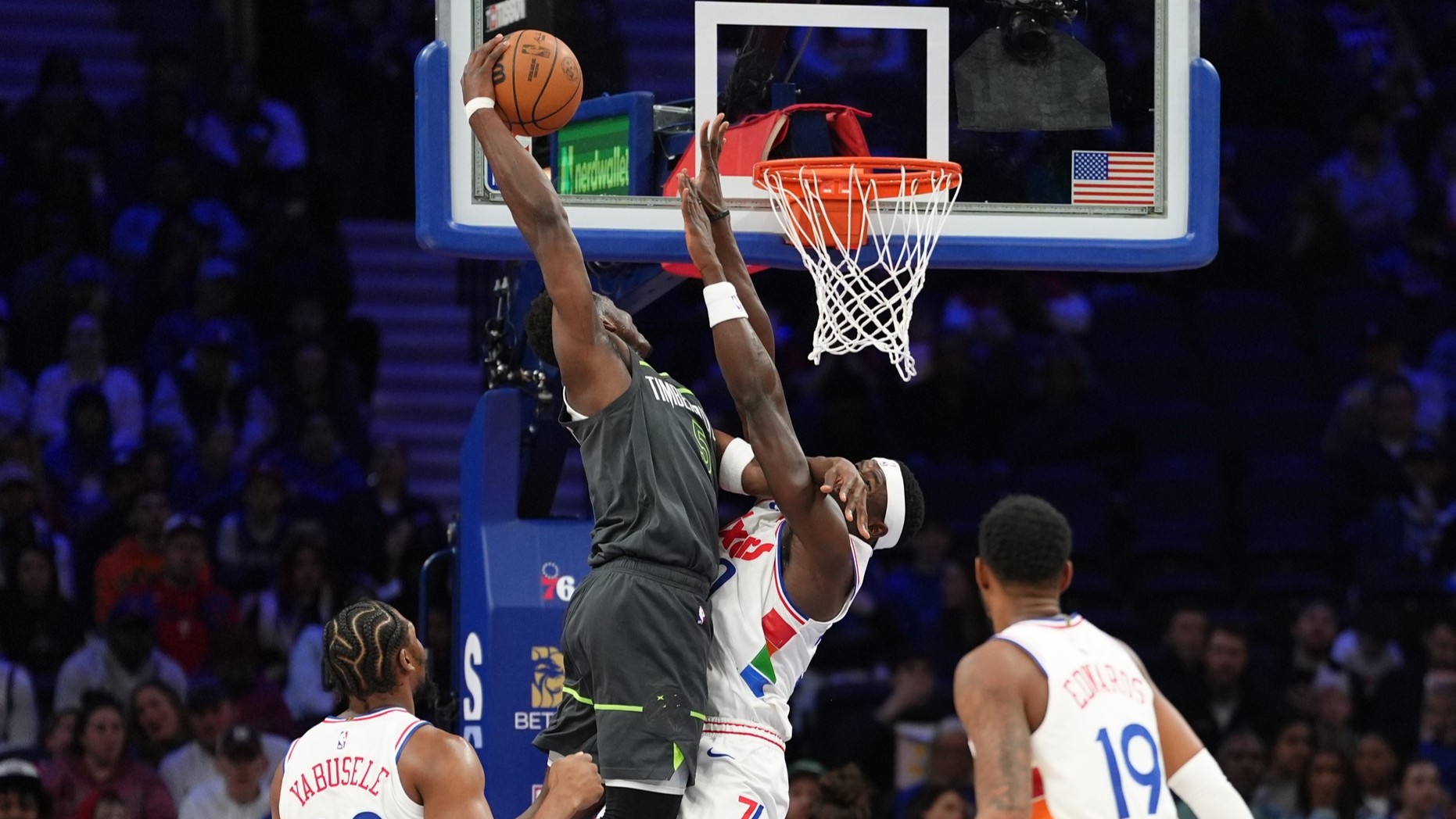 Vidéo] Anthony Edwards fête ses 25 ans, la NBA nous offre ses plus beaux dunks en carrière !