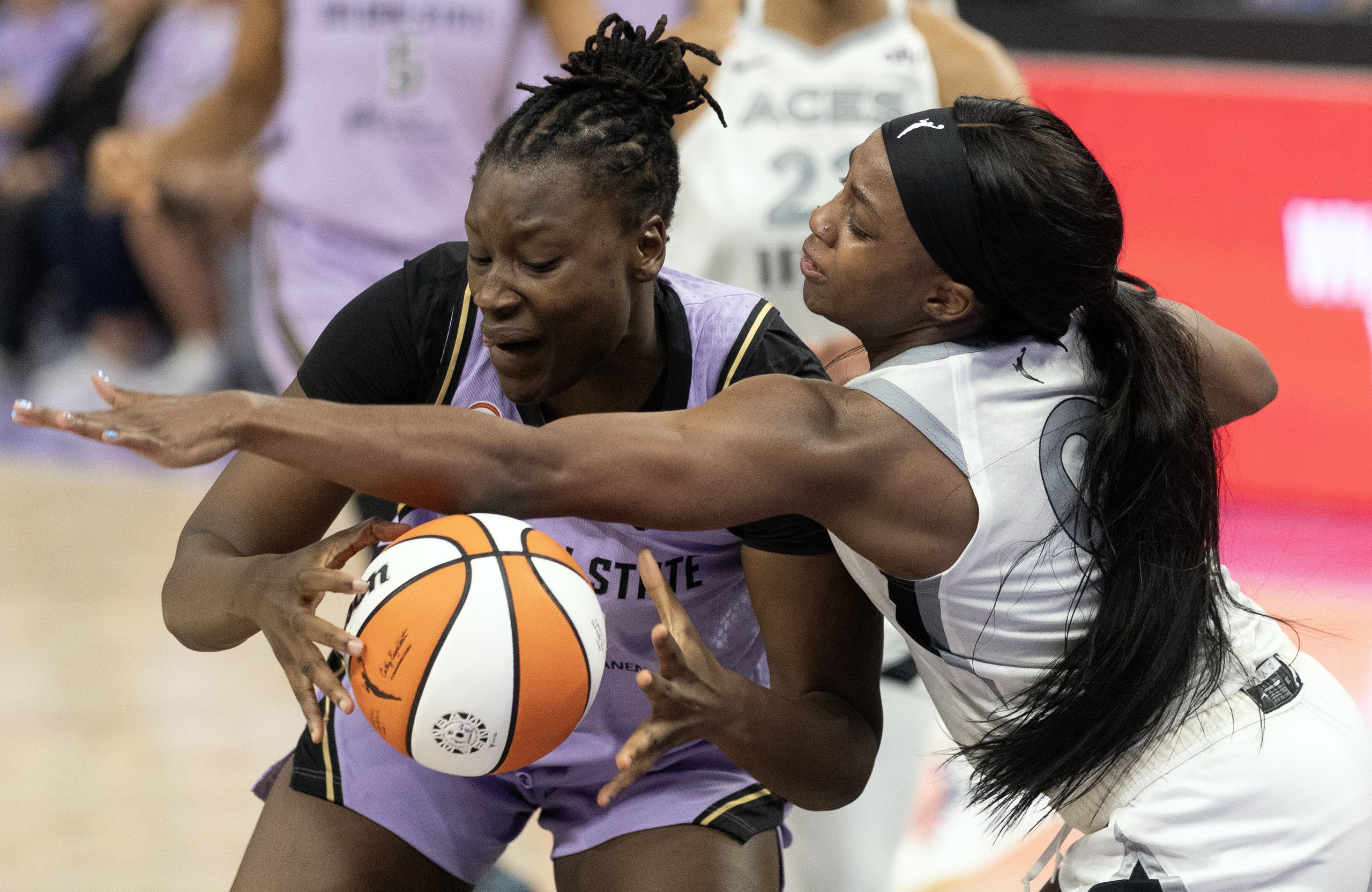 « Du Red Bull multiplié par un million » : Aminata Gueye, facteur X énergisant des Valkyries face à Las Vegas